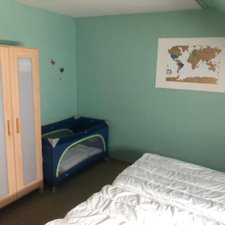 Ironico Homestay 4 Schlafzimmer Ferienwohnung 100 M2 Nahe Bostalsee Eisen  Eksteriør bilde